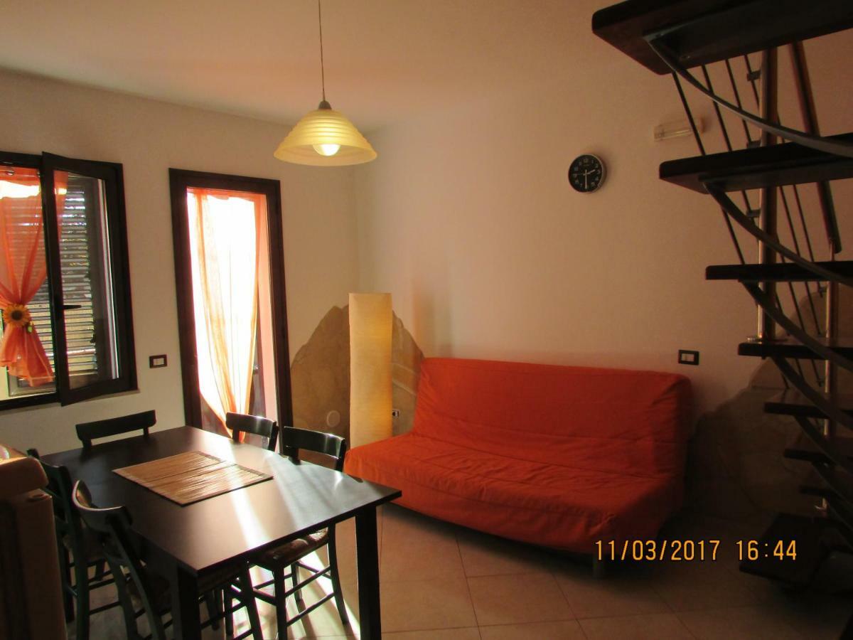 Villetta Singola "Lilla" Ali Terme Exterior foto